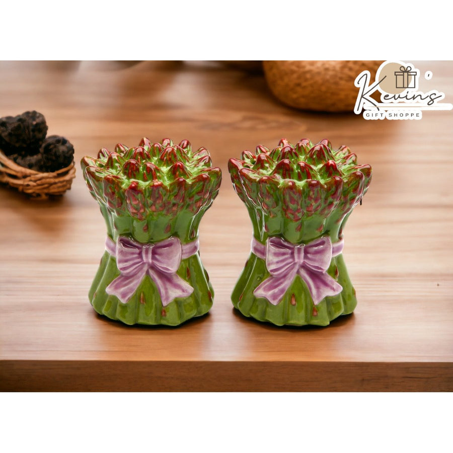 Hand Painted Ceramic Asparagus Salt and Pepper Shakers Image 1