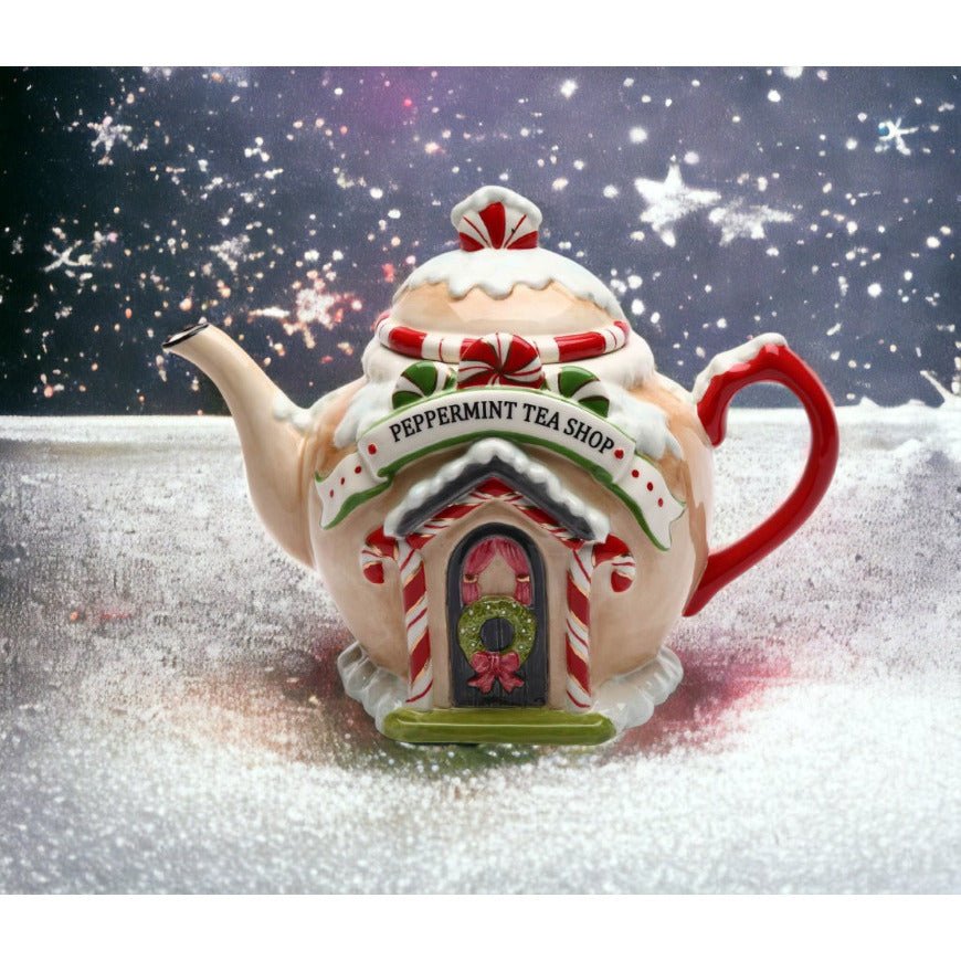 Santas Village Ceramic Teapot 32 oz Kitchen Image 1