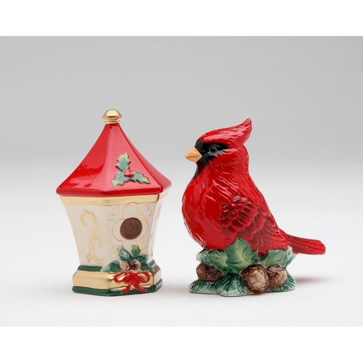 Ceramic Cardinal Bird Salt and Pepper Shakers Birdhouse Gift Image 3