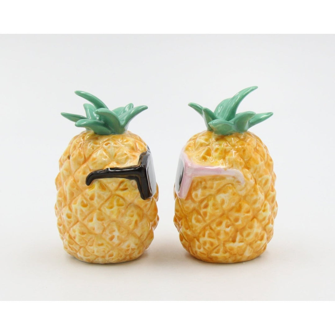 Ceramic Pineapple Salt and Pepper Shakers 2.5 Inch Tropical Gift Image 3