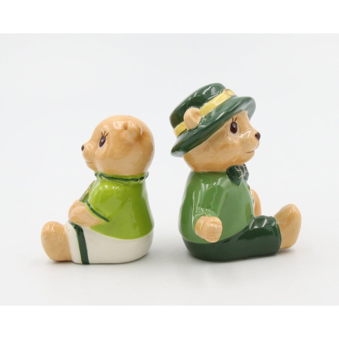 Ceramic Irish Teddy Bear Couple Shamrock Salt and Pepper Shakers Image 4