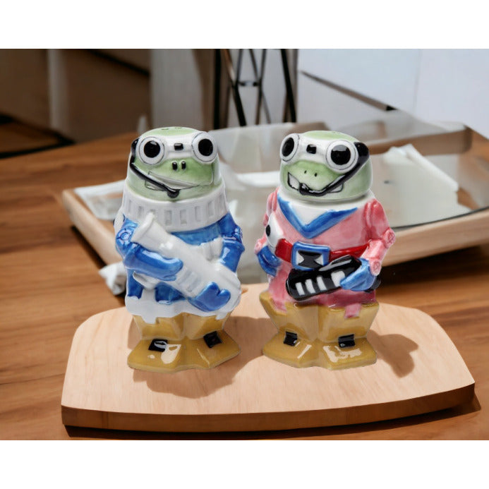 Ceramic Robot Frog Salt and Pepper Shakers Cottagecore Gift Image 1