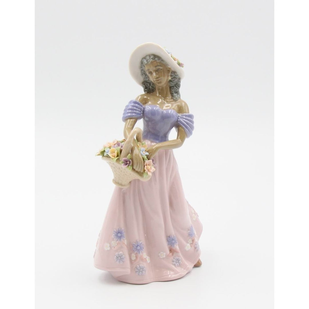 African American Lady Ceramic Figurine with Flower Basket 8 inches Gift Image 3