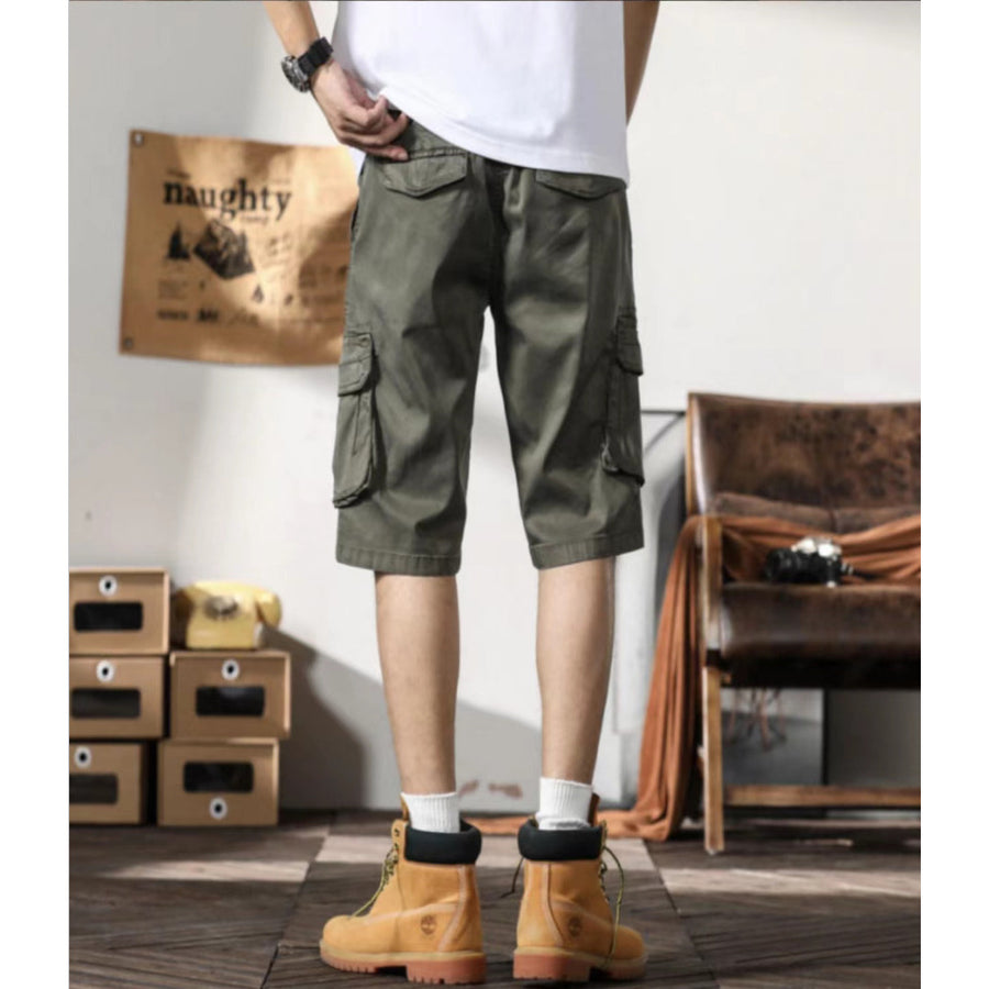 Mens Green cargo shorts Image 1