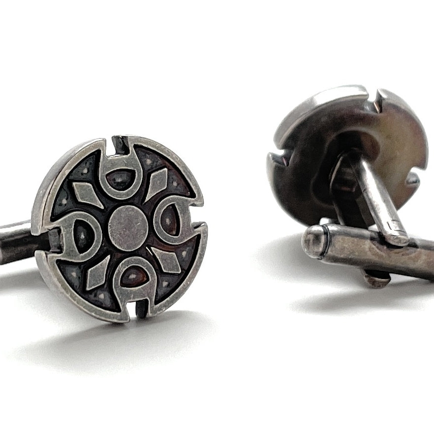 Saxon Cufflinks Mens Executive Brushed Silver Tone Canterbury Cross Cufflinks Cuff Links Image 4