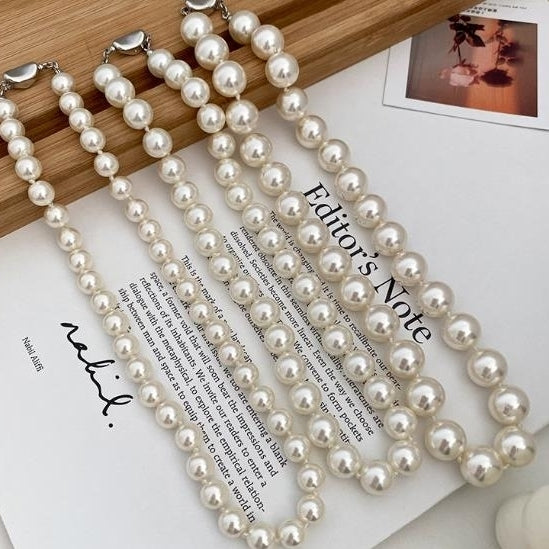 Round pearl necklace womens light luxury high-end feeling niche sweater chain bone chain, Image 1