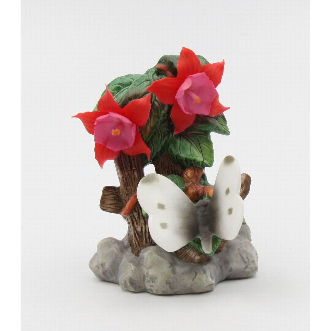 Ceramic Butterfly Figurine with Columbine Flower 3"x2.375"x3.5" Gift Image 2