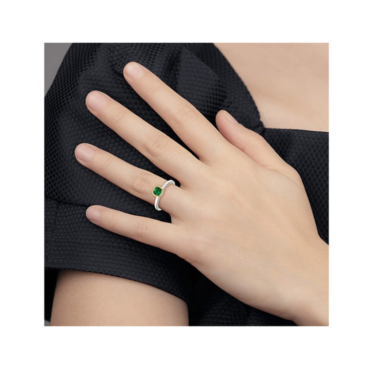 2/5 Carat (ctw) Lab Created Emerald Ring in Sterling Silver Image 4