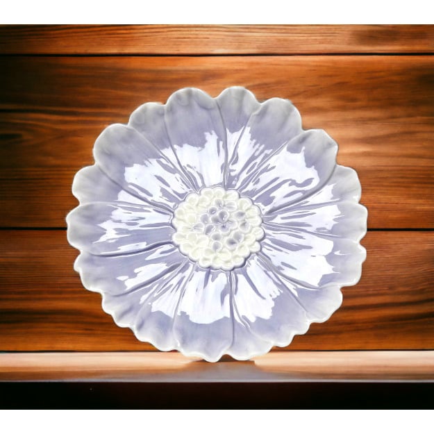 Ceramic Dahlia Flower Plates Set of 2 Cream 8.5 Inch Image 1