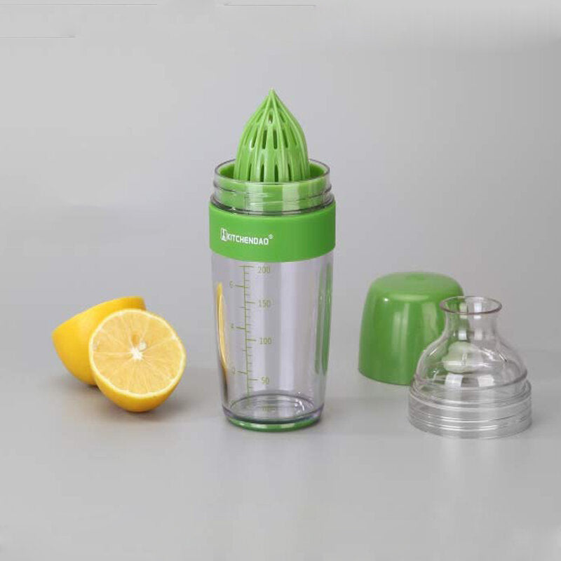 2 in 1 Leak-free Salad Dressing Bottle Shaker with Citrus Juicer - 250ml Image 4