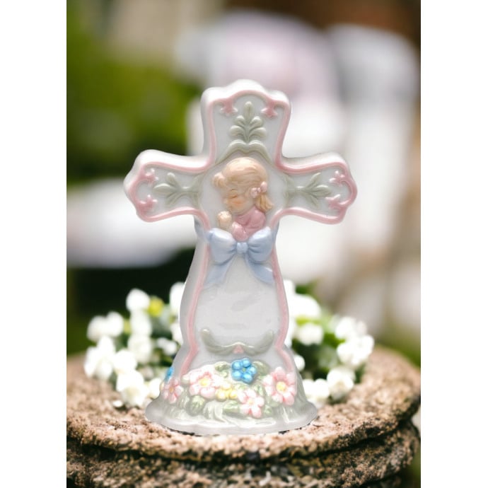 Ceramic Cross Praying Girl Figurine 2.75 Inch Image 1