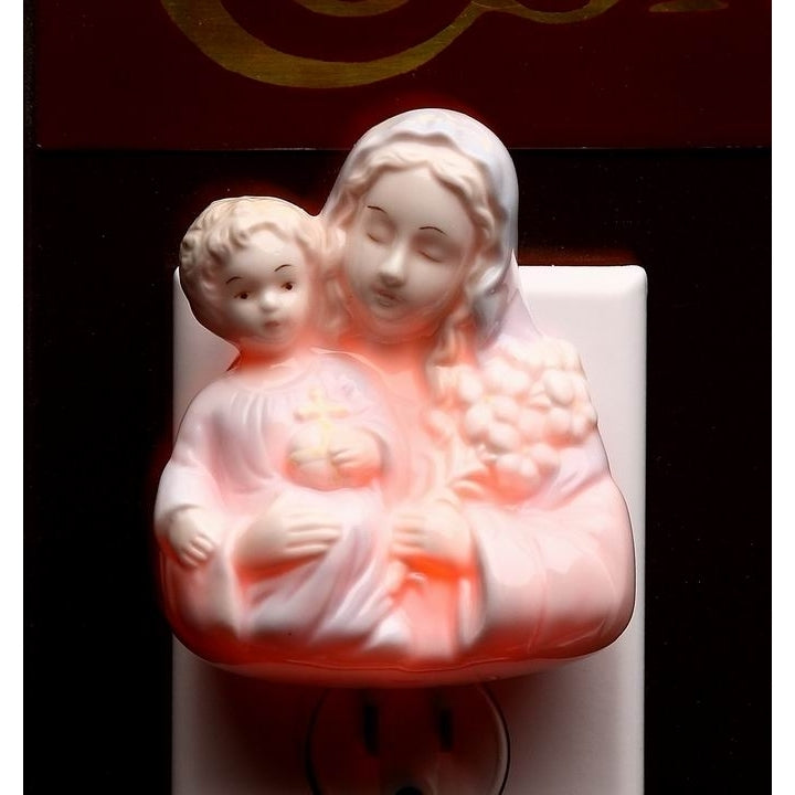 Ceramic Madonna Night Light Holding Baby Jesus Religious 3.75 Inch Image 3