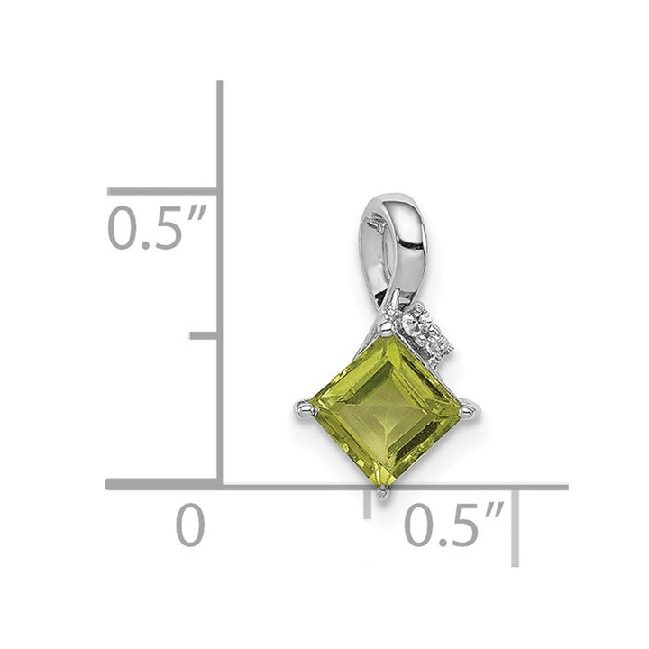 2/3 Carat (ctw) Natural Peridot Pendant Necklace in Sterling Silver with Chain Image 2