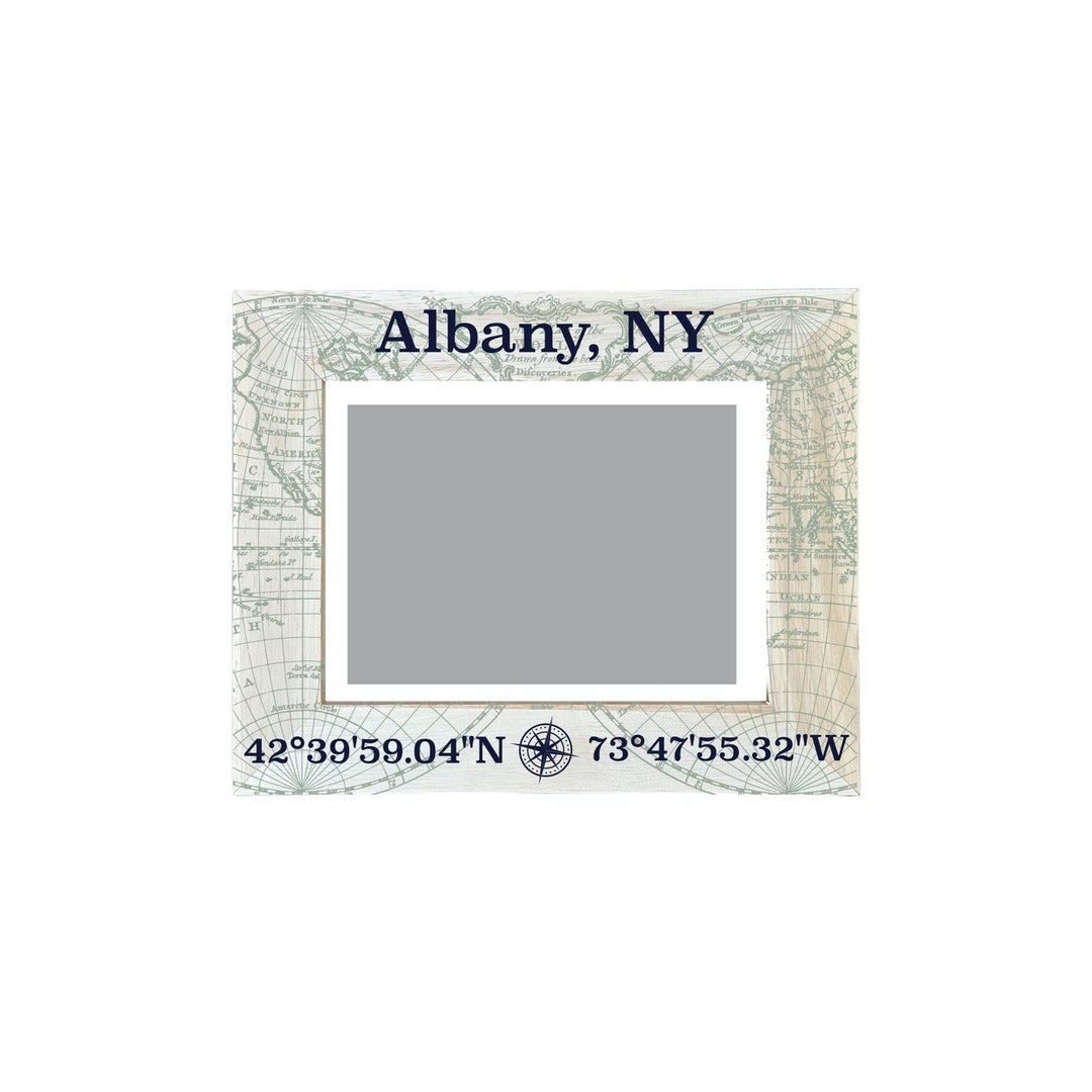 Albany York Souvenir Wooden Photo Frame Compass Coordinates Design Matted to 4 x 6" Image 1