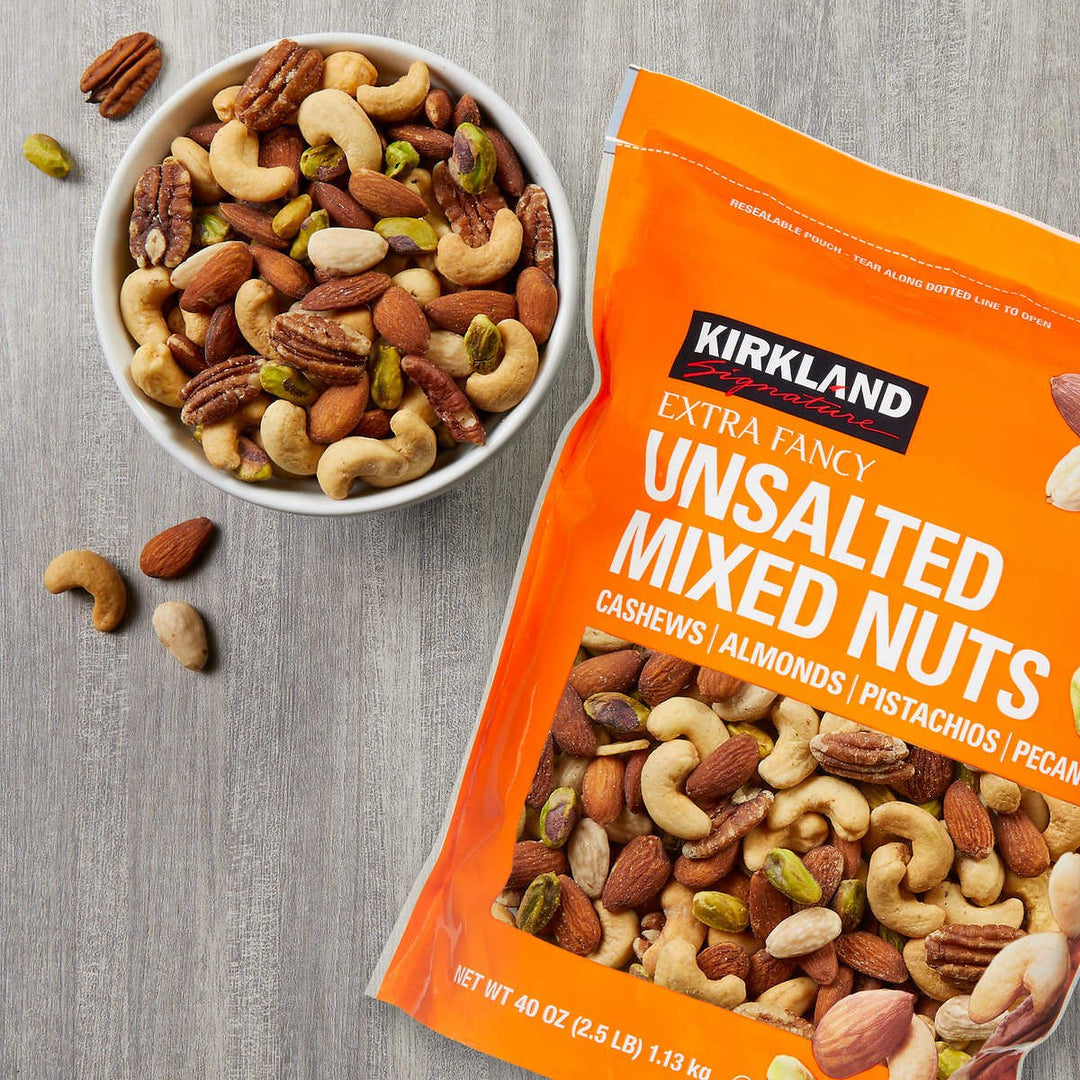 Kirkland Signature Extra Fancy Mixed Nuts Unsalted 40 Ounce Image 4