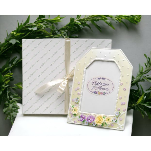 Ceramic Pansy Flower Photo Frame 5x7  Nature Image 2