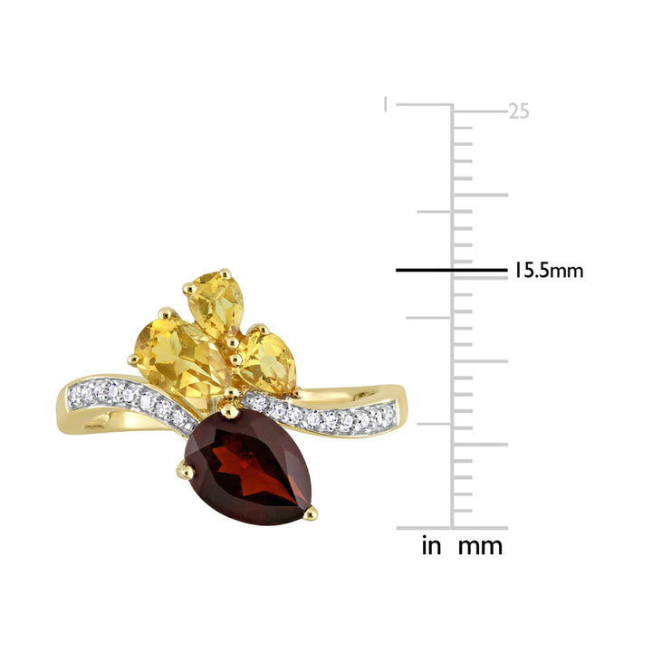 2.02 Carat (ctw) Garnet and Citrine Ring in 14K Yellow Gold Image 4