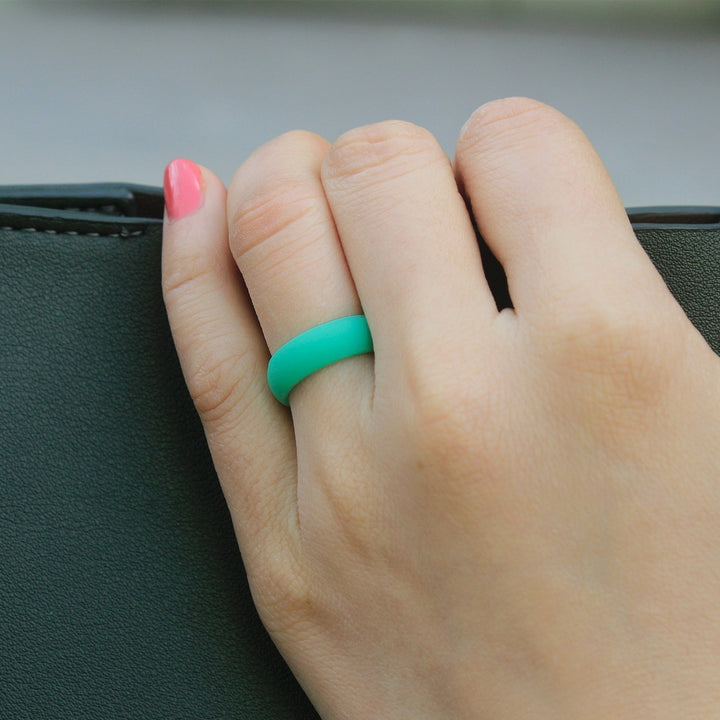 10Pcs Couple Ring Beautifully Versatile Flexible Smooth Decorative Silicone Flash Powder Women Ring Daily Use Image 7