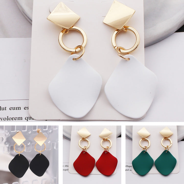 1 Pair Women Dangle Earrings Contrast Color Rhombus Shape Alloy Durable Drop Earrings Lady Accessory Image 6