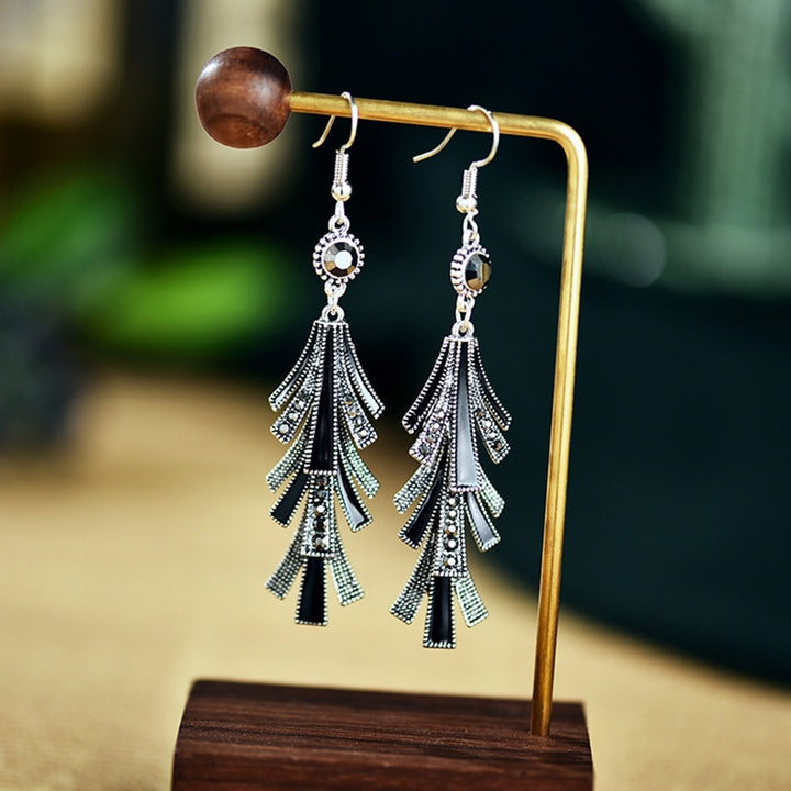 1 Pair Women Earrings Alloy Tassel Chinese Style Long-lasting Dangle Earrings for Prom Image 9