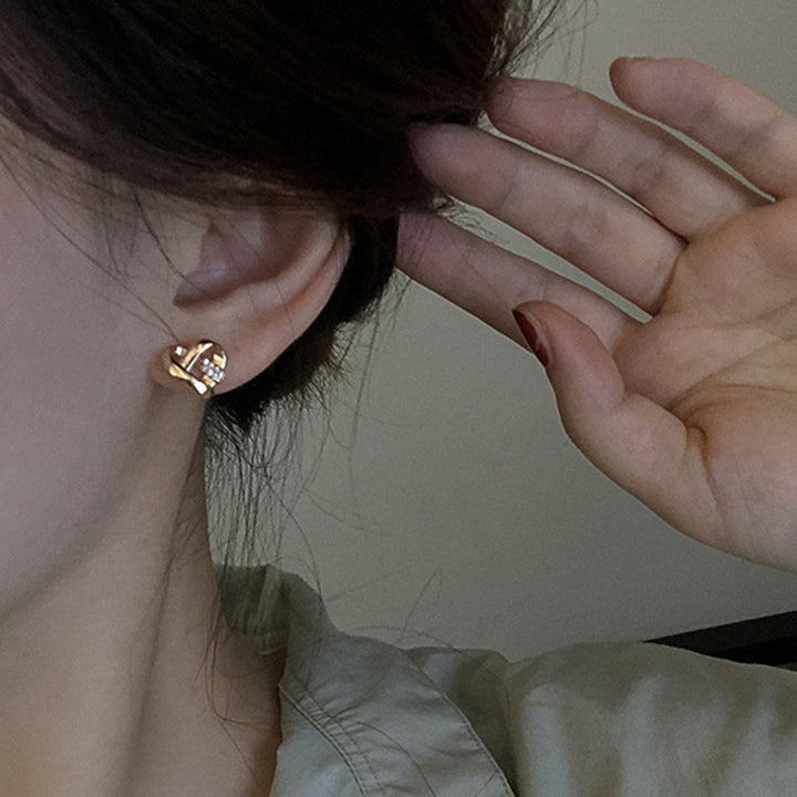 1 Pair Women Earrings Cross Shiny Rhinestone Heart Shape Stud Earrings Female Jewelry Image 8
