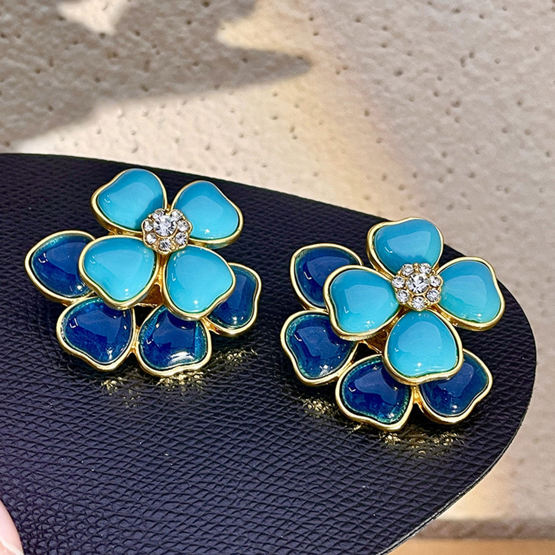 1 Pair Women Earrings Double Layered Geometric Enamel Three-dimensional Retro Decoration Blue Flower Shape Stud Earrings Image 11