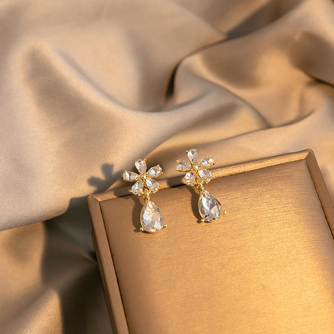 1 Pair Stud Earrings Clear Waterdrop Golden Elegant Luxury Rhinestone Inlaid Flower Dangle Earrings Fashion Jewelry Image 8