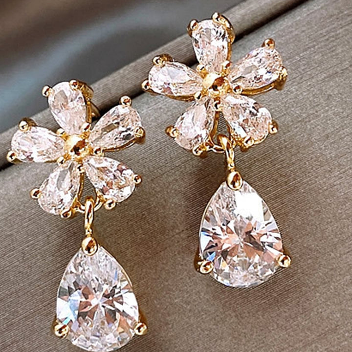 1 Pair Stud Earrings Clear Waterdrop Golden Elegant Luxury Rhinestone Inlaid Flower Dangle Earrings Fashion Jewelry Image 11