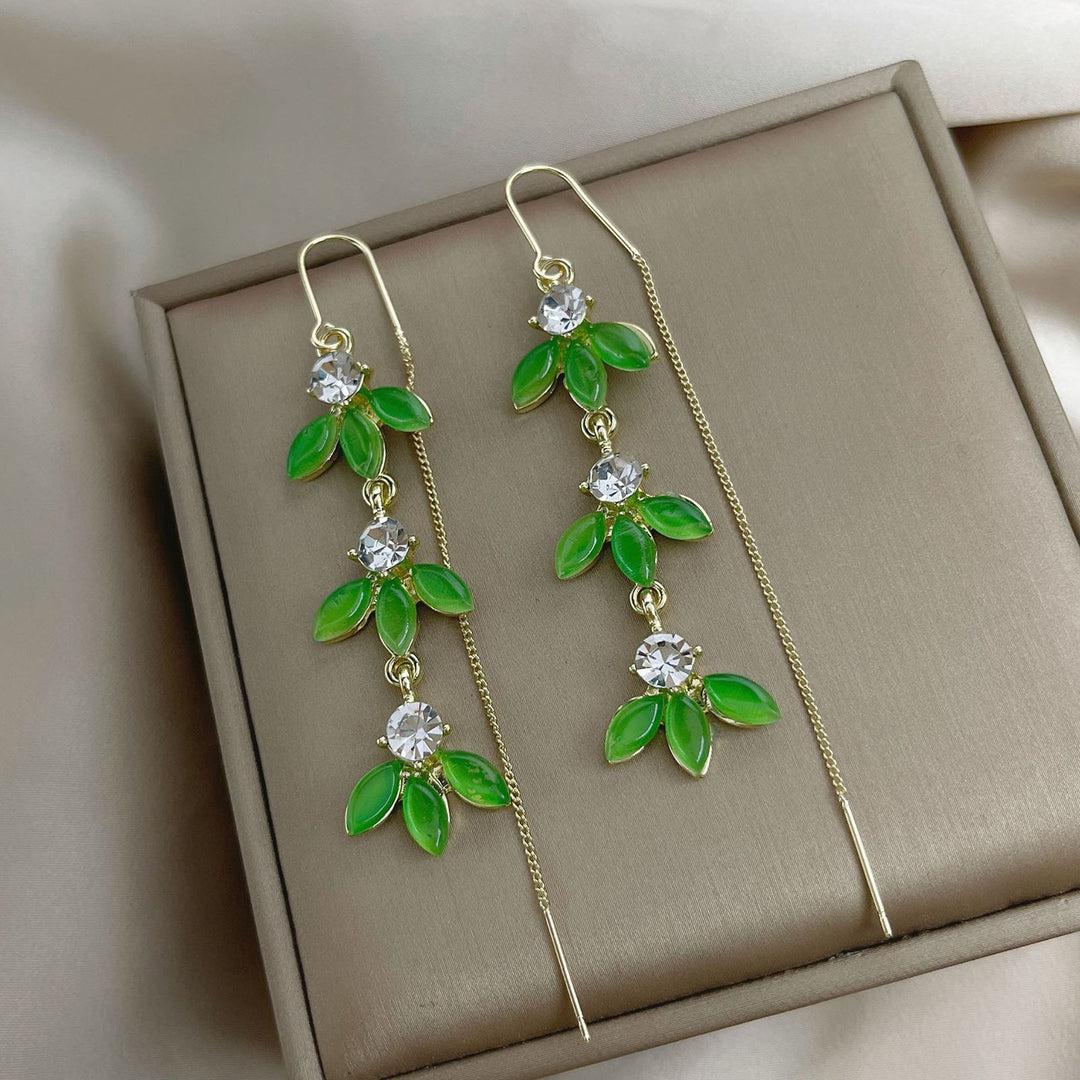 1 Pair Korean Style Green Leaves Metal Chain Tassel Earrings Women Shiny Rhinestone Inlay Exquisite Drop Earrings Image 8