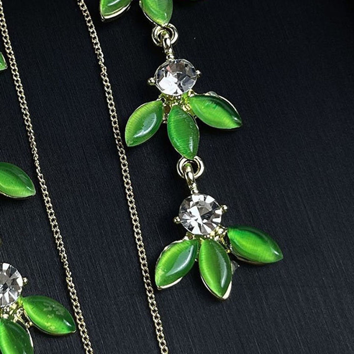 1 Pair Korean Style Green Leaves Metal Chain Tassel Earrings Women Shiny Rhinestone Inlay Exquisite Drop Earrings Image 11