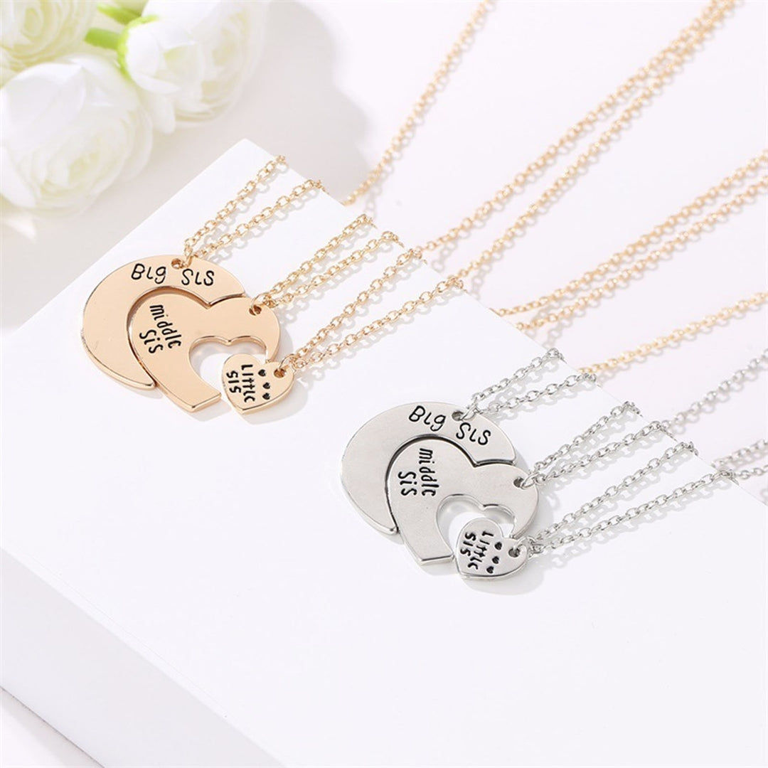 3Pcs/Set Sister Necklace Set Heart Shape Family Contrast Color Siblings Three Sisters Lady Necklace Set Gift Image 4