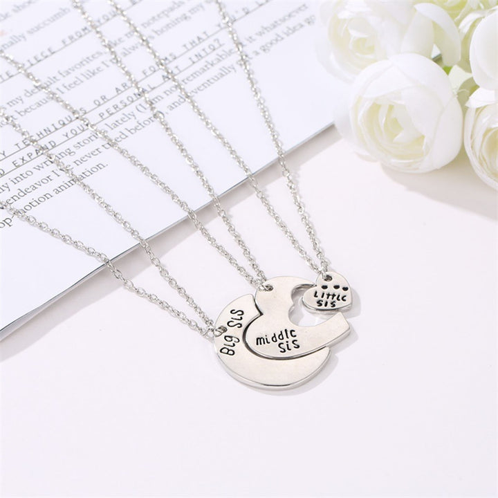 3Pcs/Set Sister Necklace Set Heart Shape Family Contrast Color Siblings Three Sisters Lady Necklace Set Gift Image 8