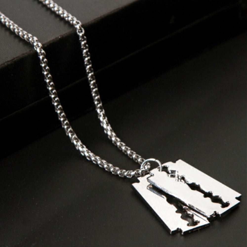 Clavicle Chain Blade Pendant Necklace for Dating Image 2