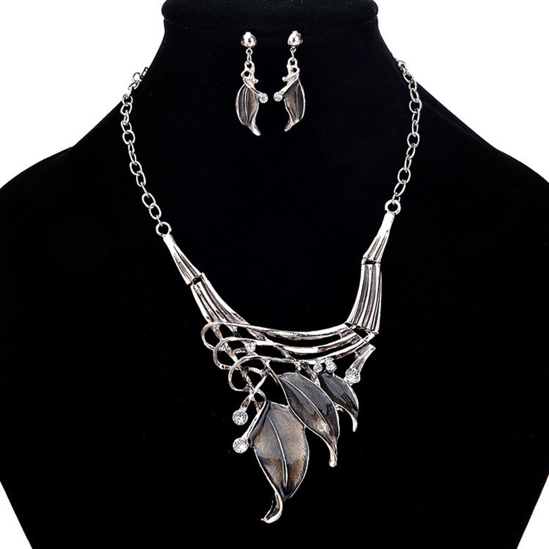 1 Set Dangle Earrings Oil-dropping Multi-layers Crossed Rhinestone Enamel Leaf Statement Necklace Kit Fashion Jewelry Image 1