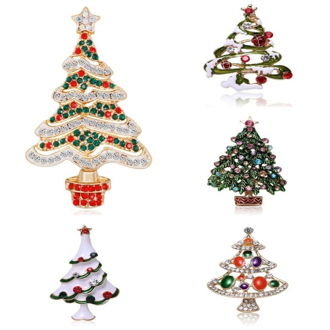 Christmas Brooch Simple Creative Fine Workmanship Good-Looking Xmas Tree Rhinestone Brooch for Dating Image 1