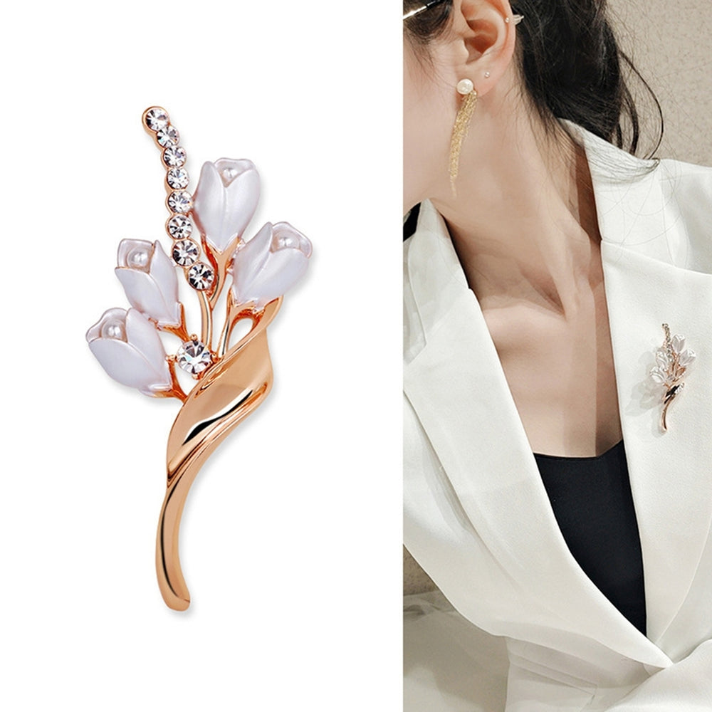 Women Brooch Elegant Rhinestones Inlaid Alloy 3D Tulip Shape Brooch Boutique Garment Brooch Daily Wear Image 2