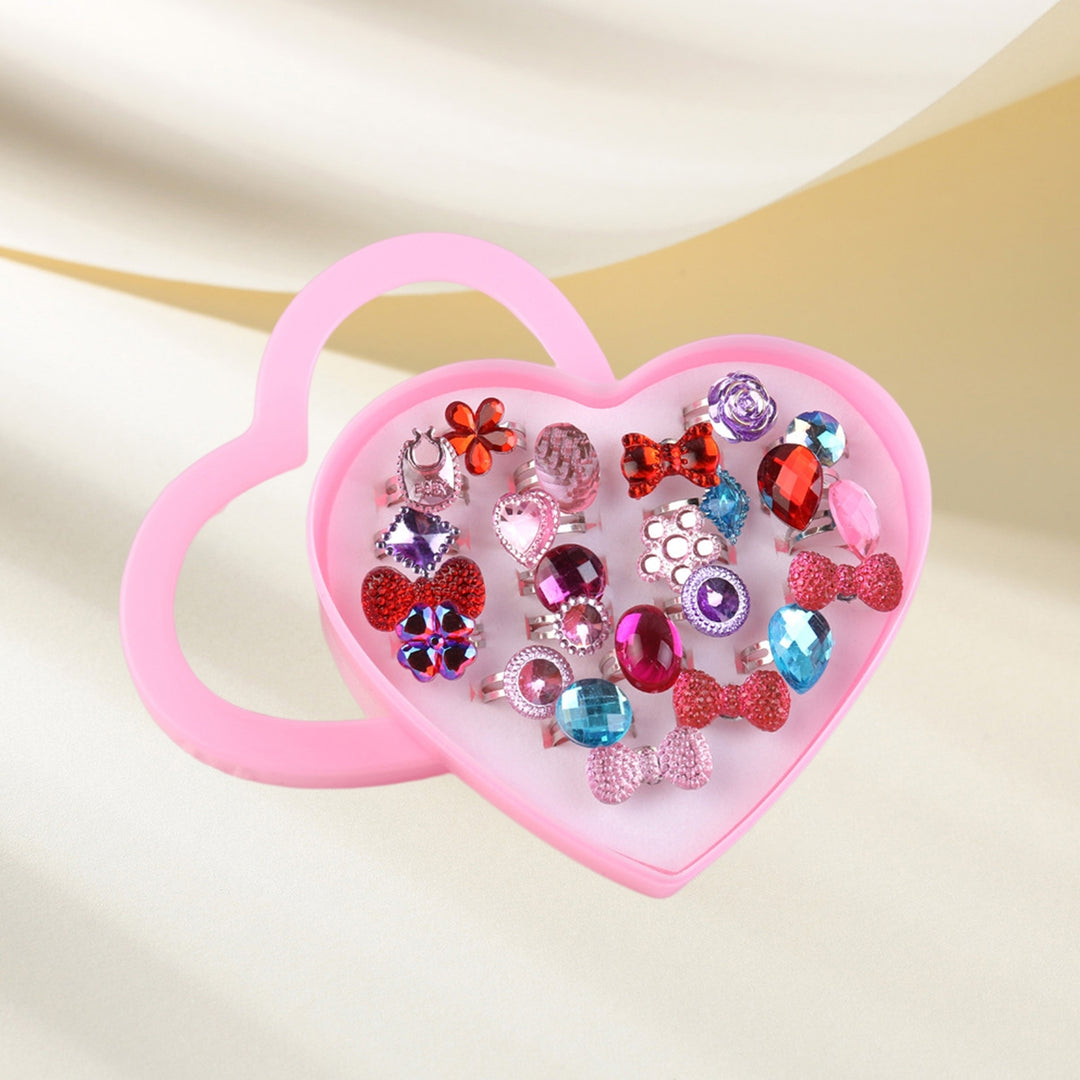 1 Set Girls Rings Glittery Anti-allergy Decorative Children Toy Cartoon Love Heart Fashion Kids Rings for Daily Wear Image 7