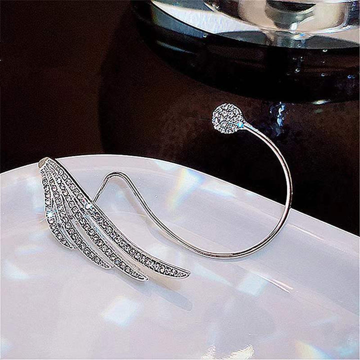 Lady Ear Clip Wing Shape Rhinestone Inlaid Supper Shiny Individual Arc Women Earrings for Prom Image 3
