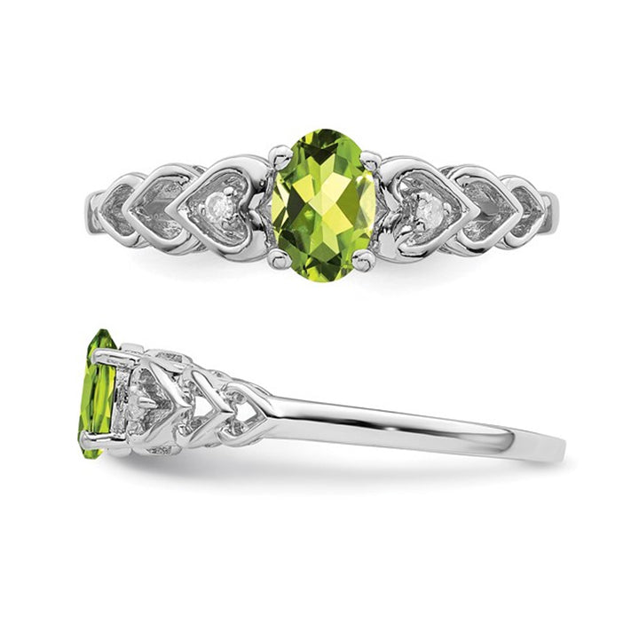 3/5 Carat (ctw) Oval Cut Peridot Heart Promise Ring in Sterling Silver Image 4