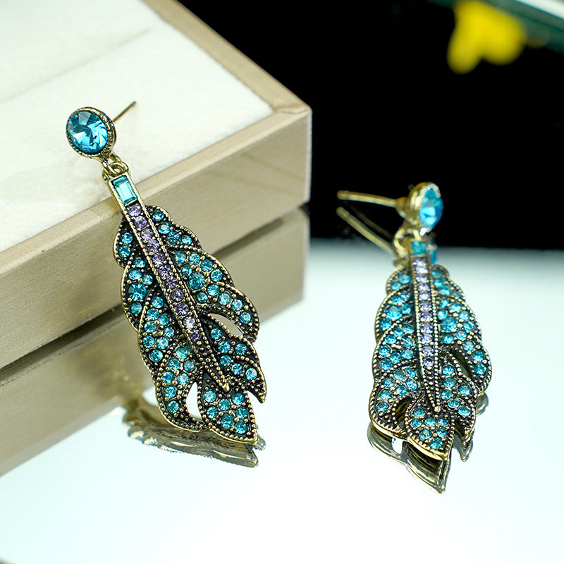 Black medieval style fashionable silver needle camellia bead fashion earrings Image 1