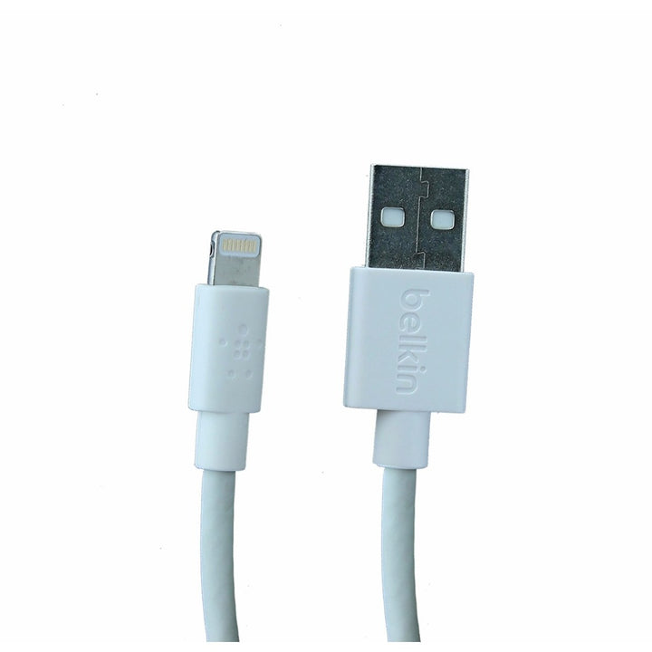 Belkin ( F8J023BT2M - WHT) 6.6Ft Charge/Sync Cable for iPhones - White Image 2