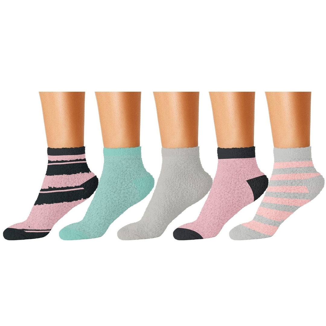 Womens Cozy Fuzzy Crew Socks Multi-Pairs Soft Warm Fluffy Size 9-11 Image 9