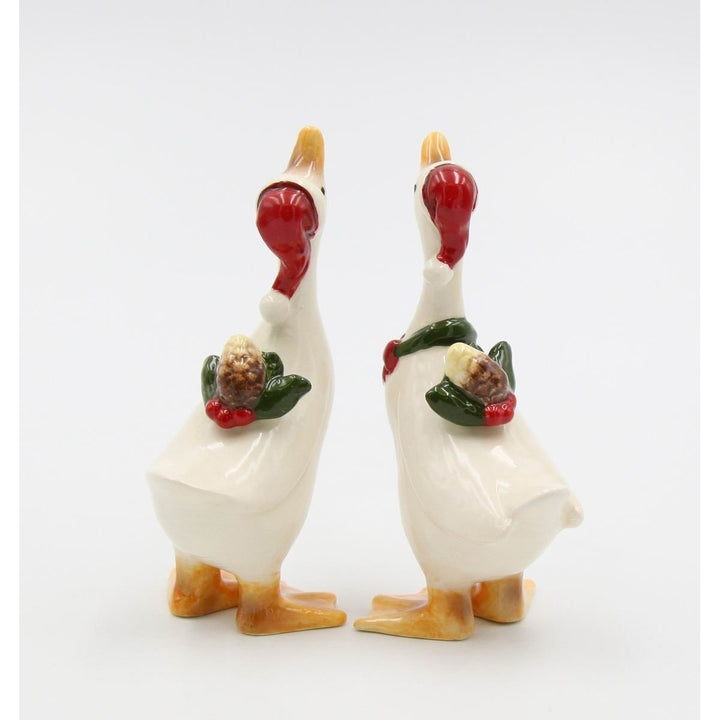 Ceramic Christmas Geese Salt and Pepper Shakers Gift Image 3