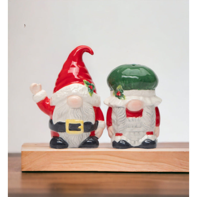 Ceramic Gnome Santa and Mrs Claus Salt and Pepper Shakers Image 2