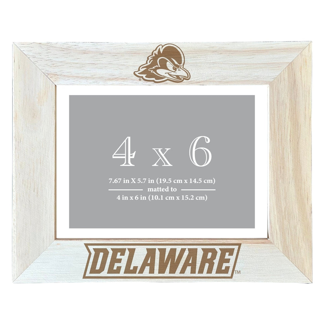 Delaware Blue Hens Wooden Photo Frame - Customizable 4 x 6 Inch - Elegant Matted Display for Memories Image 2