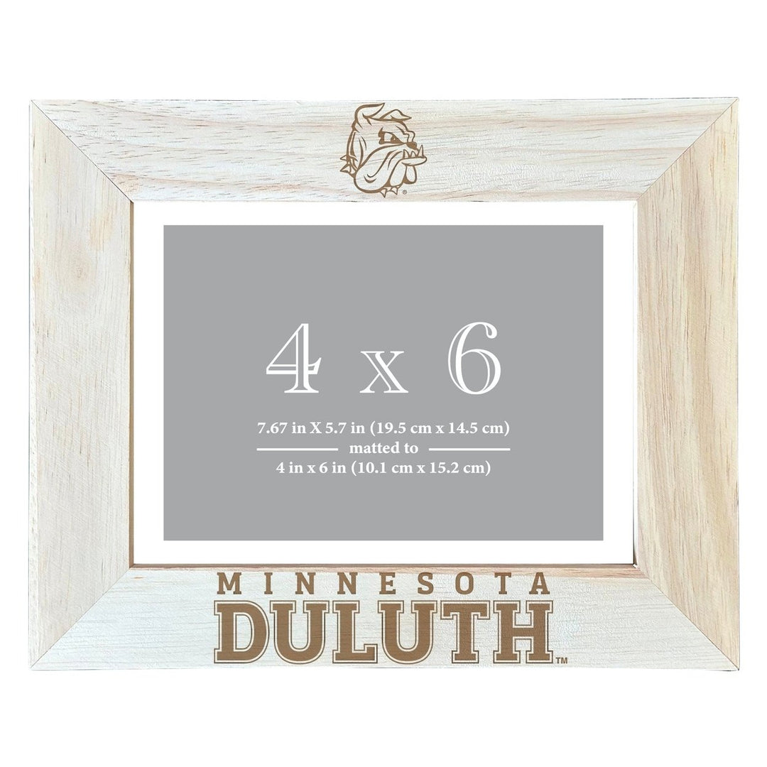 Minnesota Duluth Bulldogs Wooden Photo Frame - Customizable 4 x 6 Inch - Elegant Matted Display for Memories Image 1