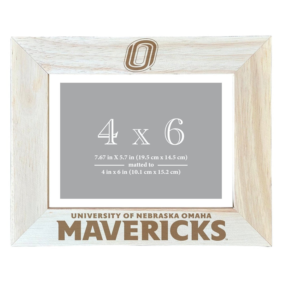 Nebraska at Omaha Wooden Photo Frame - Customizable 4 x 6 Inch - Elegant Matted Display for Memories Image 1