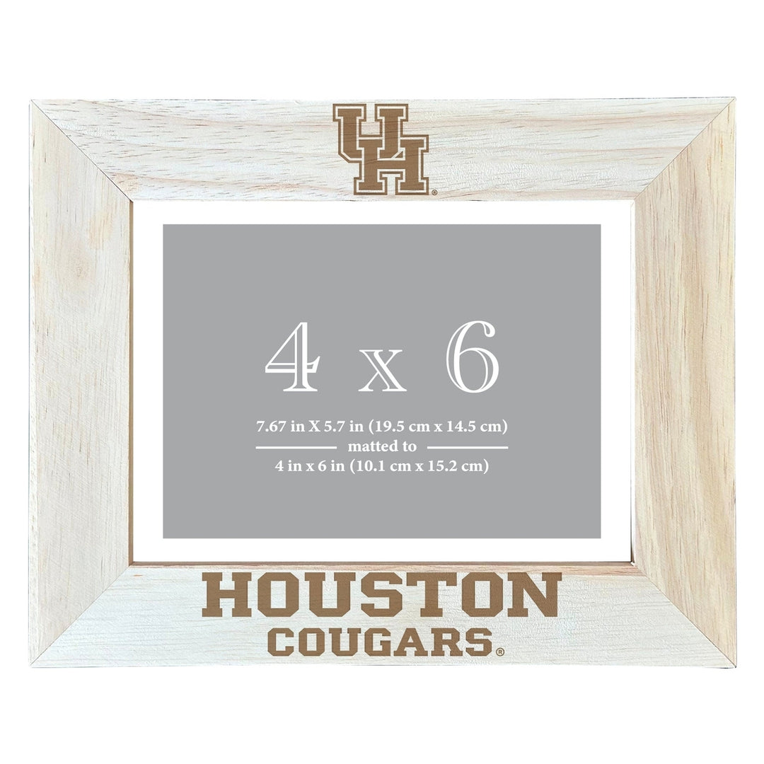 University of Houston Wooden Photo Frame - Customizable 4 x 6 Inch - Elegant Matted Display for Memories Image 2