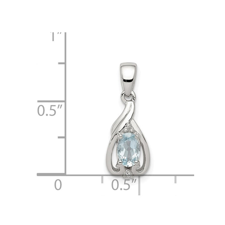 Sterling Silver Aquamarine Pendant Necklace with Chain (1/3 Carat) Image 3