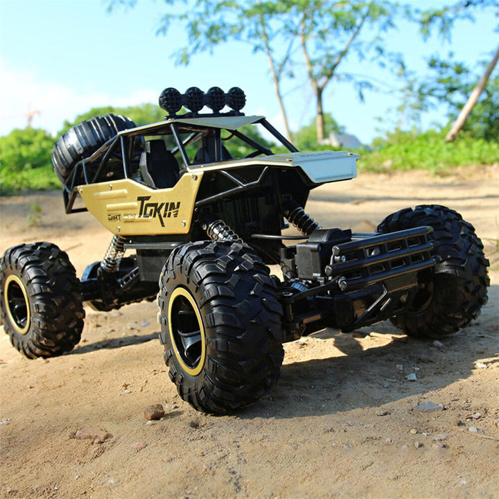 1,12 2.4G 4WD RC Electric Car wLED Light Monster Truck Off-Road Climbing Truck Vehicle Image 3